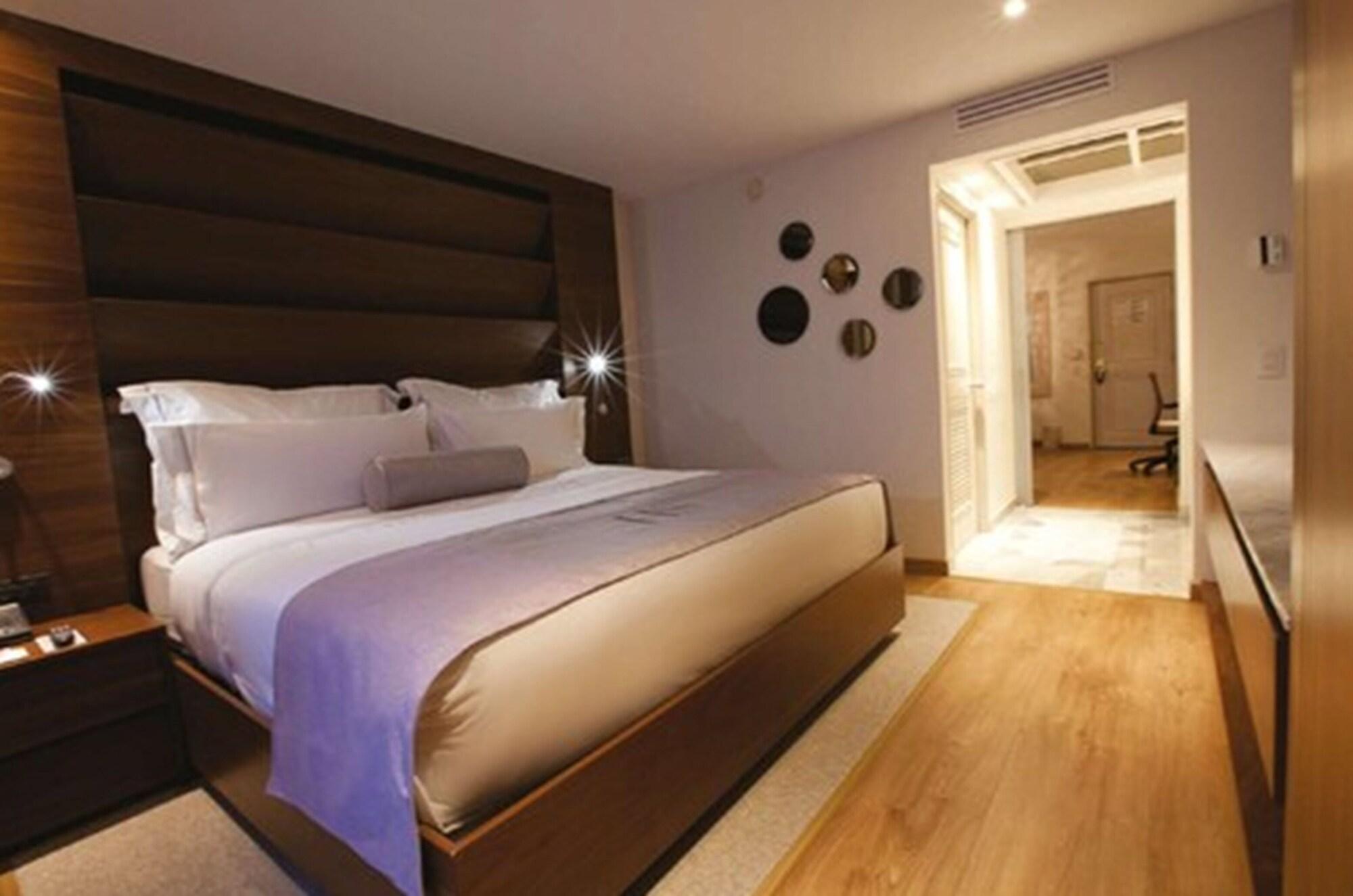 Hs Hotsson Hotel Leon Ngoại thất bức ảnh