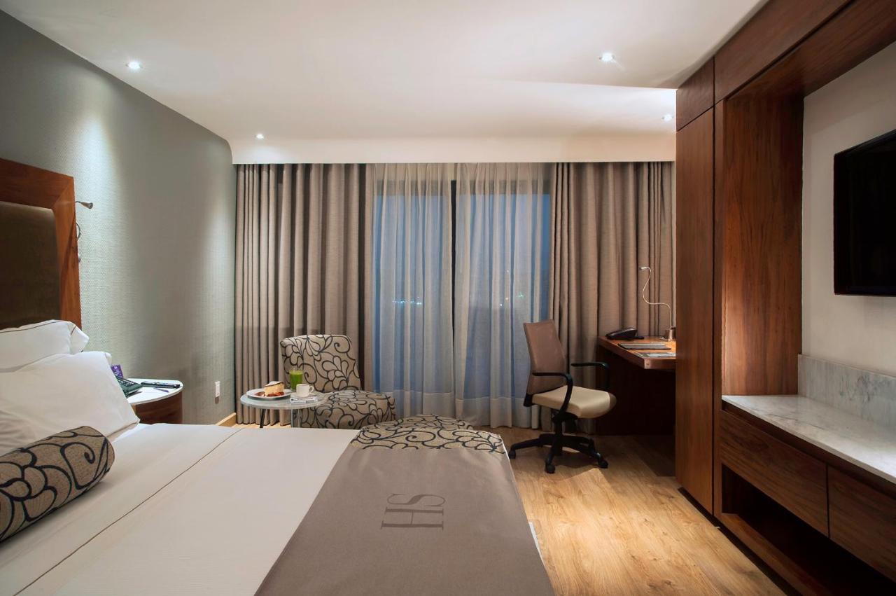 Hs Hotsson Hotel Leon Ngoại thất bức ảnh